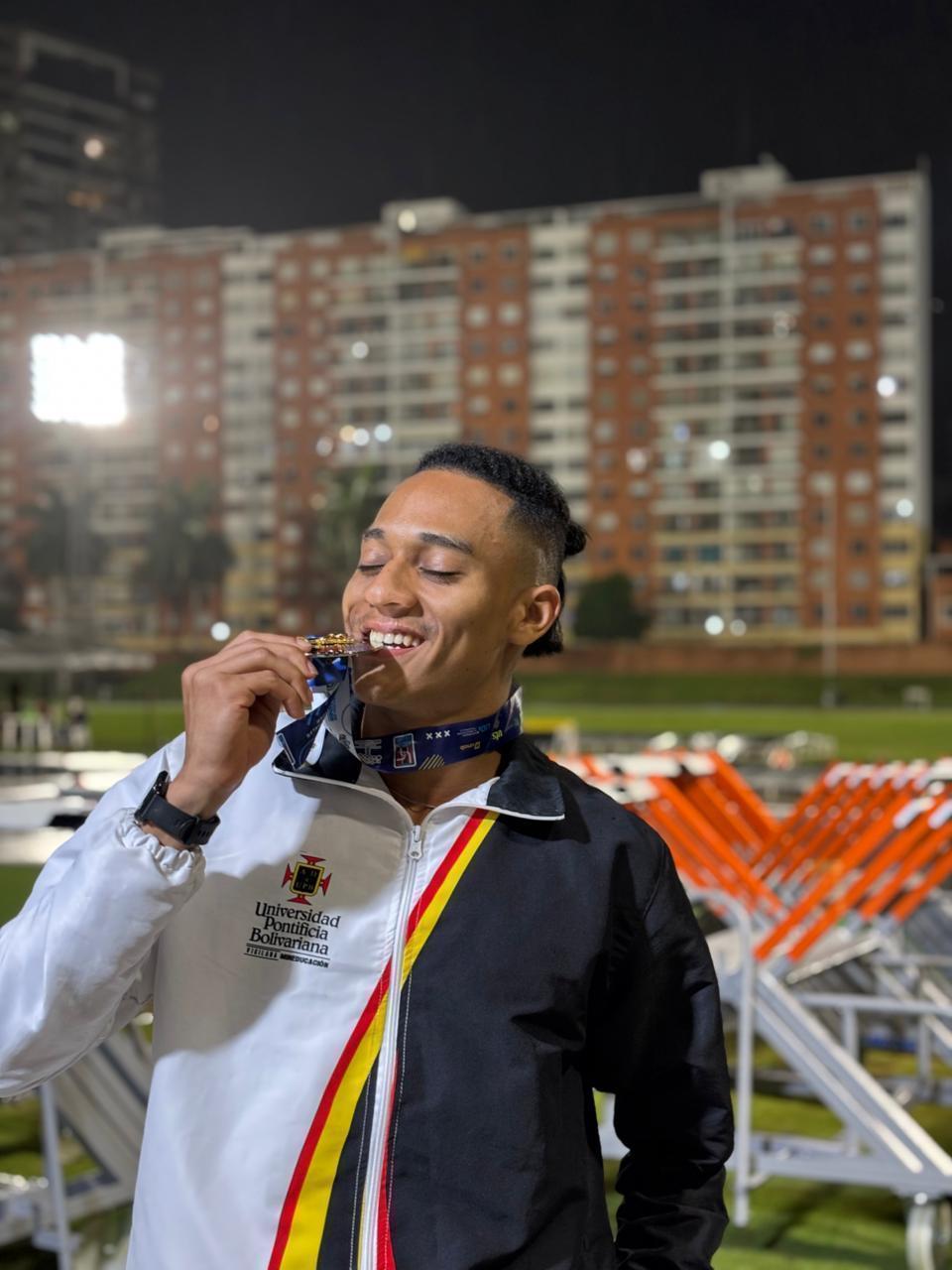 PREMIO DE OMAR